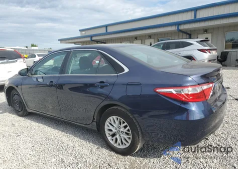 2016 Toyota Camry Le z USA, uszkodzony, nr VIN 4T1BF1FK5GU540254